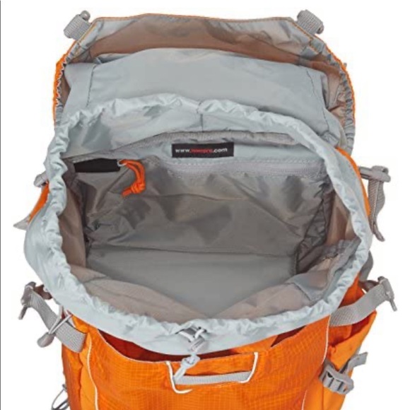 Great Travel/Hiking Bag for the Casual Photographer - Picture 13 of 13